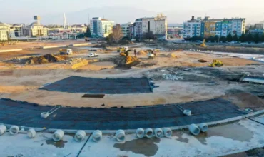 Kocaeli Büyükşehir belediyesi milli irade meydanı işi